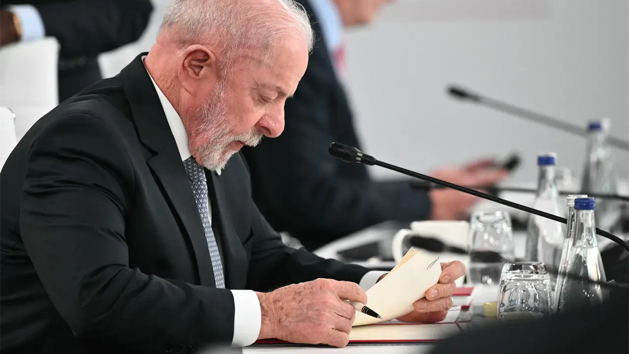 Lula advierte a Trump: no interfiera en elecciones de Brasil