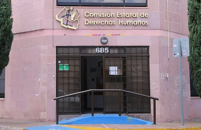 CEDH emite recomendación contra SEGE por bullying