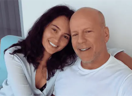 Esposa de Bruce Willis, celebra 50 años con emotivo video del actor Esposa de Bruce Willis, celebra 50 años con emotivo video del actor