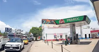 Piden a SNTE permitir abasto de gasolina