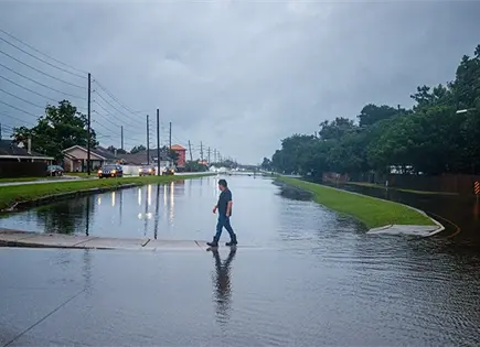 Remanentes de Arthur al centro-norte de EU