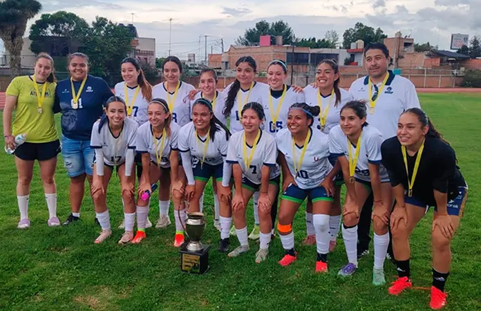 Univ. Cuauhtémoc se corona campeona