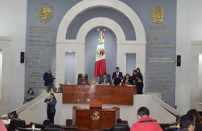 Artículo 19 ve mala fe en el Congreso
