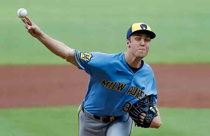Bravos superan 3-2 a los Cerveceros