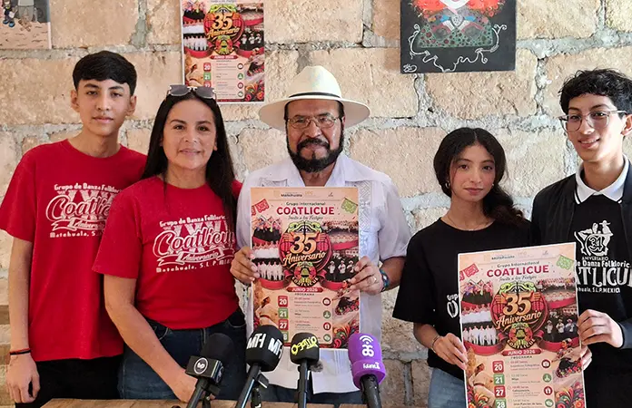 Grupo Coatlicue está de fiesta