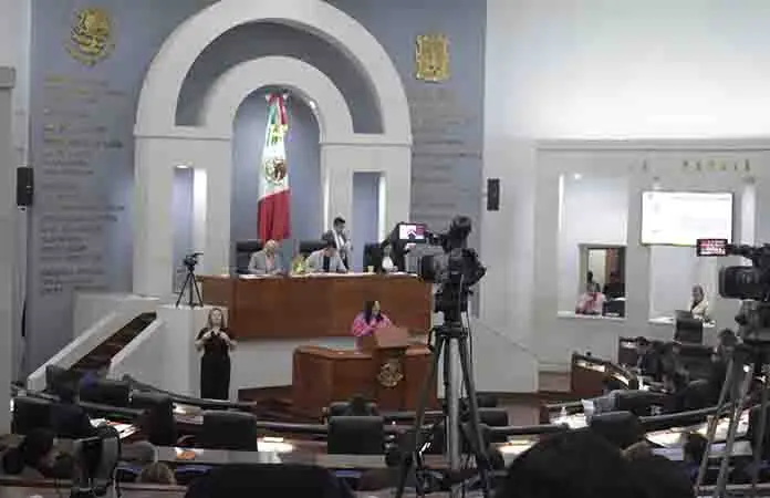 Los congresos no adecuan su ley electoral