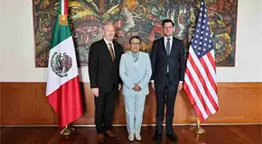 México y E. Unidos ven agenda migratoria