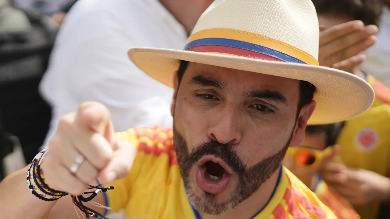Abelardo de la Espriella lidera balotaje presidencial en Colombia