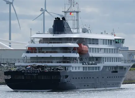 Estados Unidos finaliza cuarentena a pasajeros de crucero con hantavirus