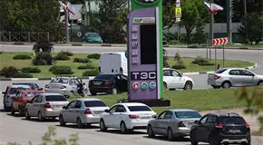 Suspenden venta de gasolina en Crimea