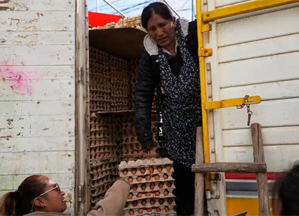 Bolivia desbloquea mercados y mejora abastecimiento tras protestas