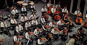La Orquesta Sinf&oacute;nica en la UPSLP