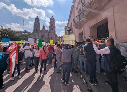 Video | Se movilizan hacia Congreso en contra de Ley Serrano Video | Se movilizan hacia Congreso en contra de Ley Serrano