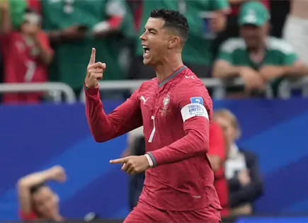 Portugal golea a Uzbekist&aacute;n en hist&oacute;rica tarde de CR7