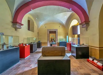 Recorrido en el Museo Regional Potosino