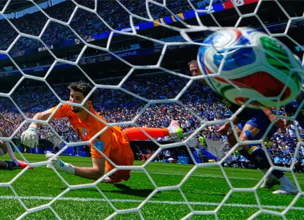 Bosnia Herzegovina vence 3-1 a Qatar y avanza en Mundial