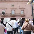 El pueblo se harta y toma el Congreso El pueblo se harta y toma el Congreso