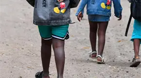 Localizan a 64 ni&ntilde;os haitianos en Chile