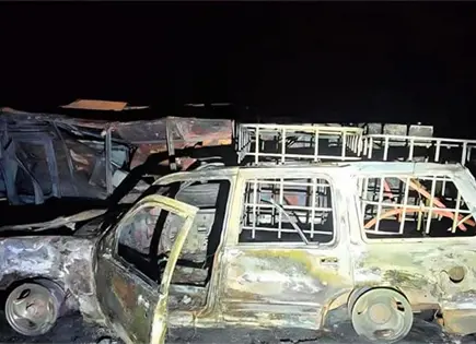 Se incendian camionetas con combustible ilegal Se incendian camionetas con combustible ilegal