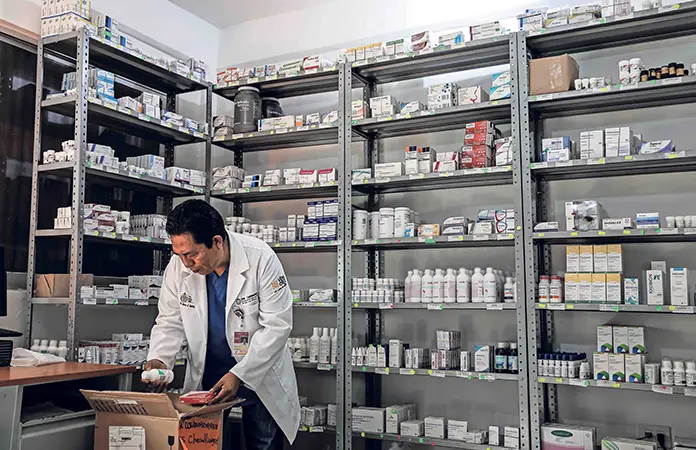 Surtirían recetas farmacias privadas