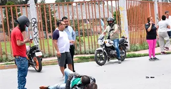 Atropellan a motociclista en la Av. M&eacute;xico