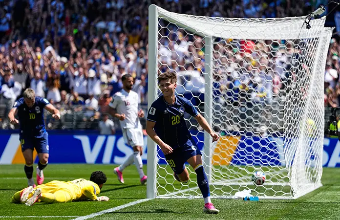 Bosnia vence a Qatar y termina tercero