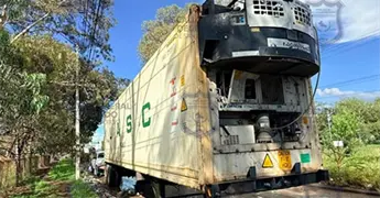 Localizan remolque con reporte de robo en la Z.I.