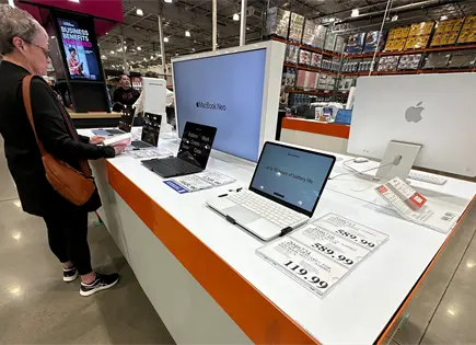 Apple aumenta precios de Mac y iPad por escasez de chips
