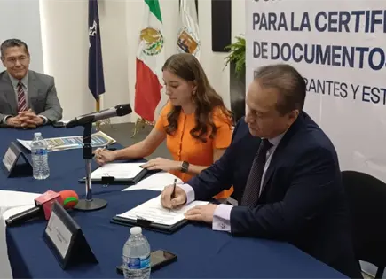 Certificar&aacute;n documentos sin costo a estudiantes de la UASLP