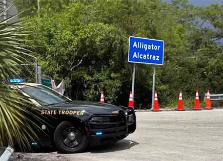 Cierra el pol&eacute;mico Alligator Alcatraz