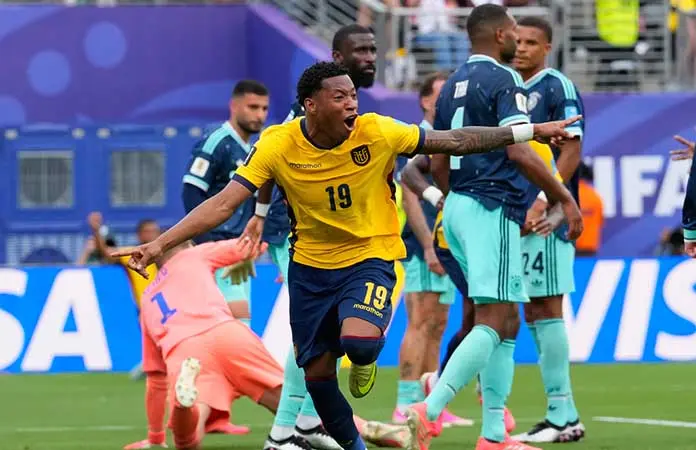 Ecuador vence a Alemania