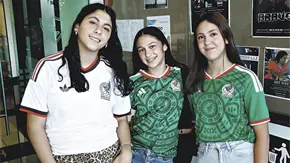&iexcl;ESPECTACULAR NOCHE DE FUTBOL!