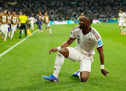 Juli&aacute;n Qui&ntilde;ones hace la diferencia en M&eacute;xico con sus goles y busca emular al Matador Hern&aacute;ndez