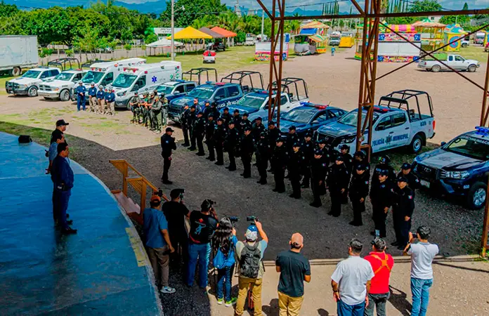 Presentan corporaciones seguridad para la Feria