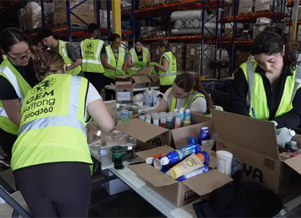 Venezolanos en EE.UU. organizan donaciones tras sismos en Venezuela
