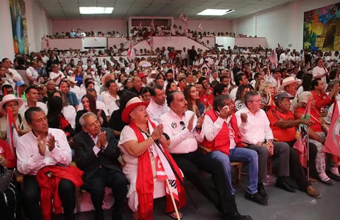 El PRI definir&aacute; posiciones hasta noviembre: Rocha