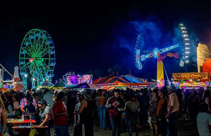 Inauguran feria de Ciudad Fernández