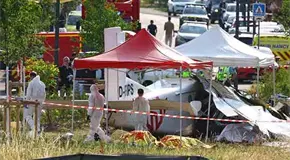 Cae avioneta en Francia; 11 muertos