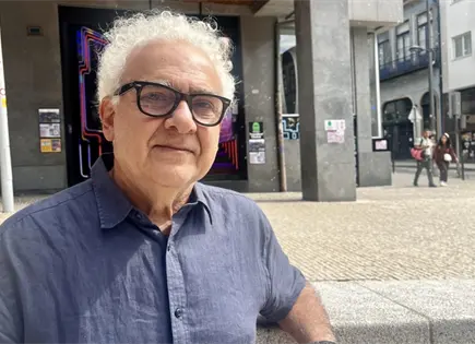 El escritor Milton Hatoum conf&iacute;a en que Brasil tendr&aacute; un Premio Nobel de Literatura