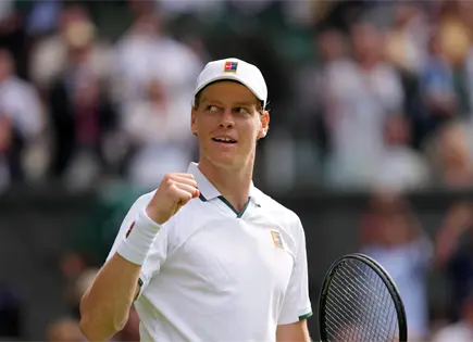 Jannik Sinner remonta y gana en la primera ronda de Wimbledon