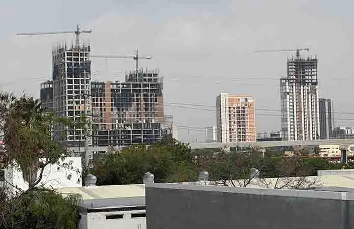 Monterrey registra un auge de enormes torres