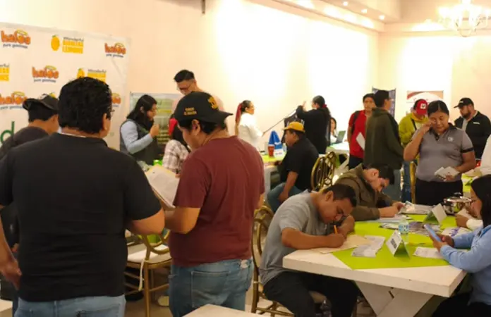Obtienen trabajo 7 de cada 10 jóvenes
