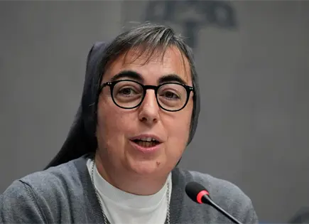 Papa León XIV nombra a Alessandra Smerilli para dirigir oficina del Vaticano Papa León XIV nombra a Alessandra Smerilli para dirigir oficina del Vaticano