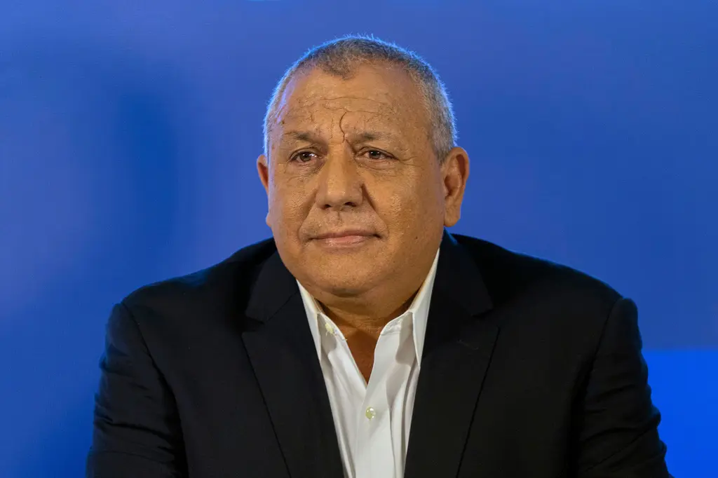 Gadi Eisenkot renuncia al gabinete de Netanyahu y lanza campaña
