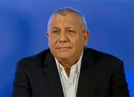 Gadi Eisenkot renuncia al gabinete de Netanyahu y lanza campaña Gadi Eisenkot renuncia al gabinete de Netanyahu y lanza campaña