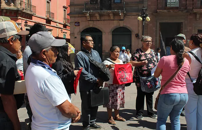 Indígenas desalojados se amparan para regresar