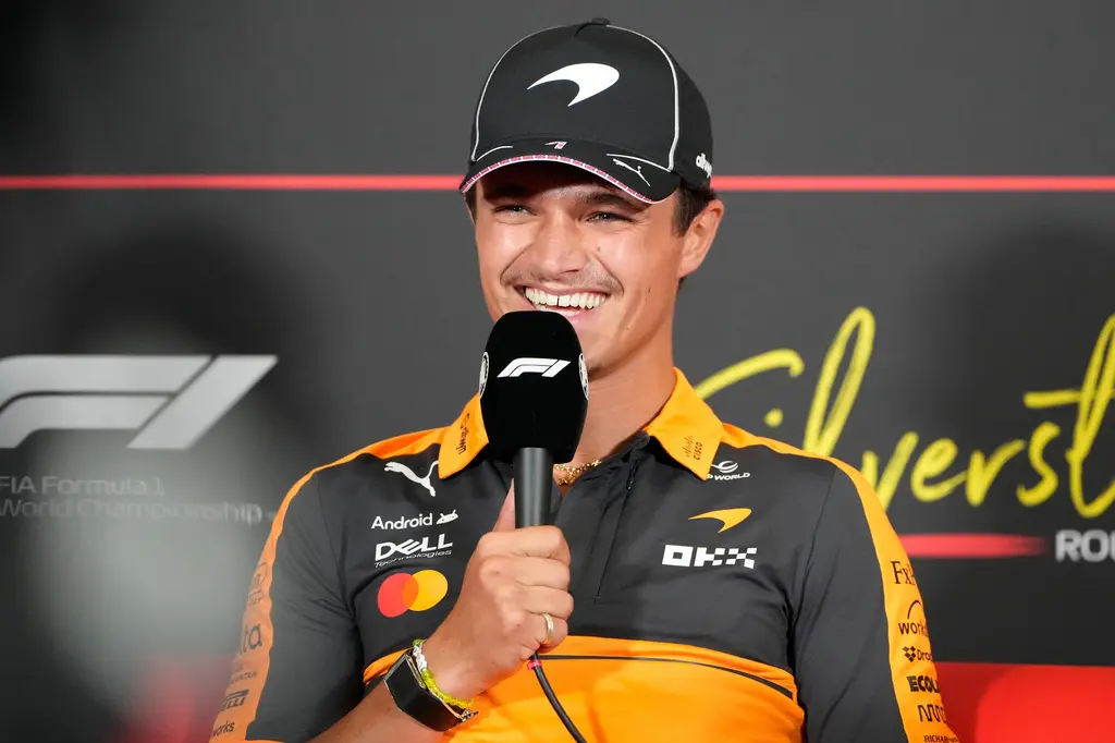 Lando Norris valora rumores sobre Max Verstappen en McLaren