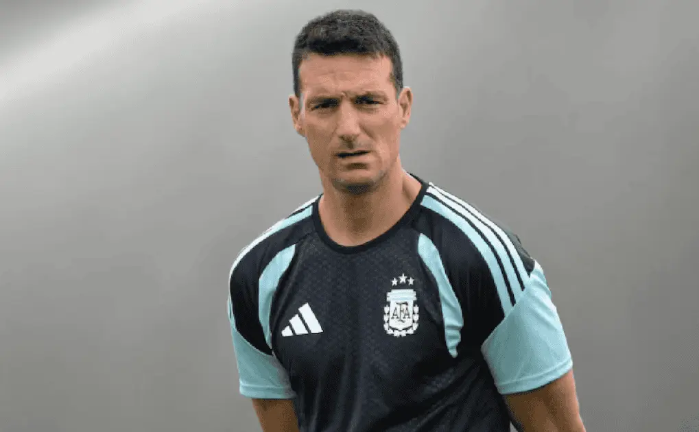 Lionel Scaloni asegura que Argentina no es beneficiada por la FIFA