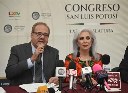 Presentan distintivo para promover productos potosinos