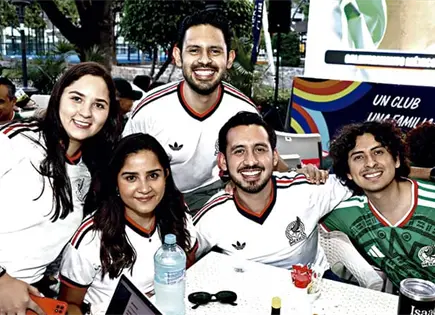 &iexcl;VAMOS M&Eacute;XICO!